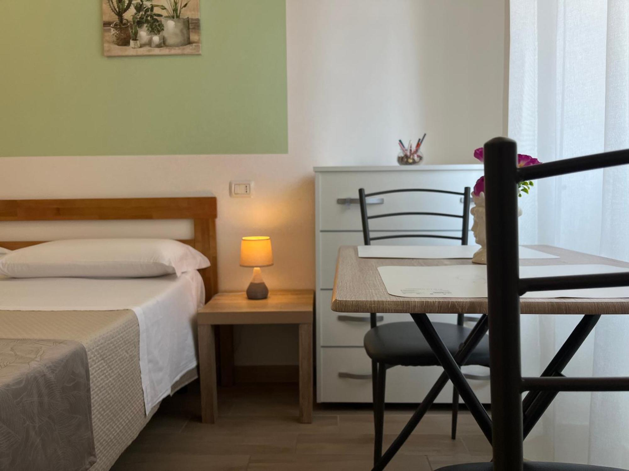 B&B Vento Aureo Rooms Milazzo Bagian luar foto