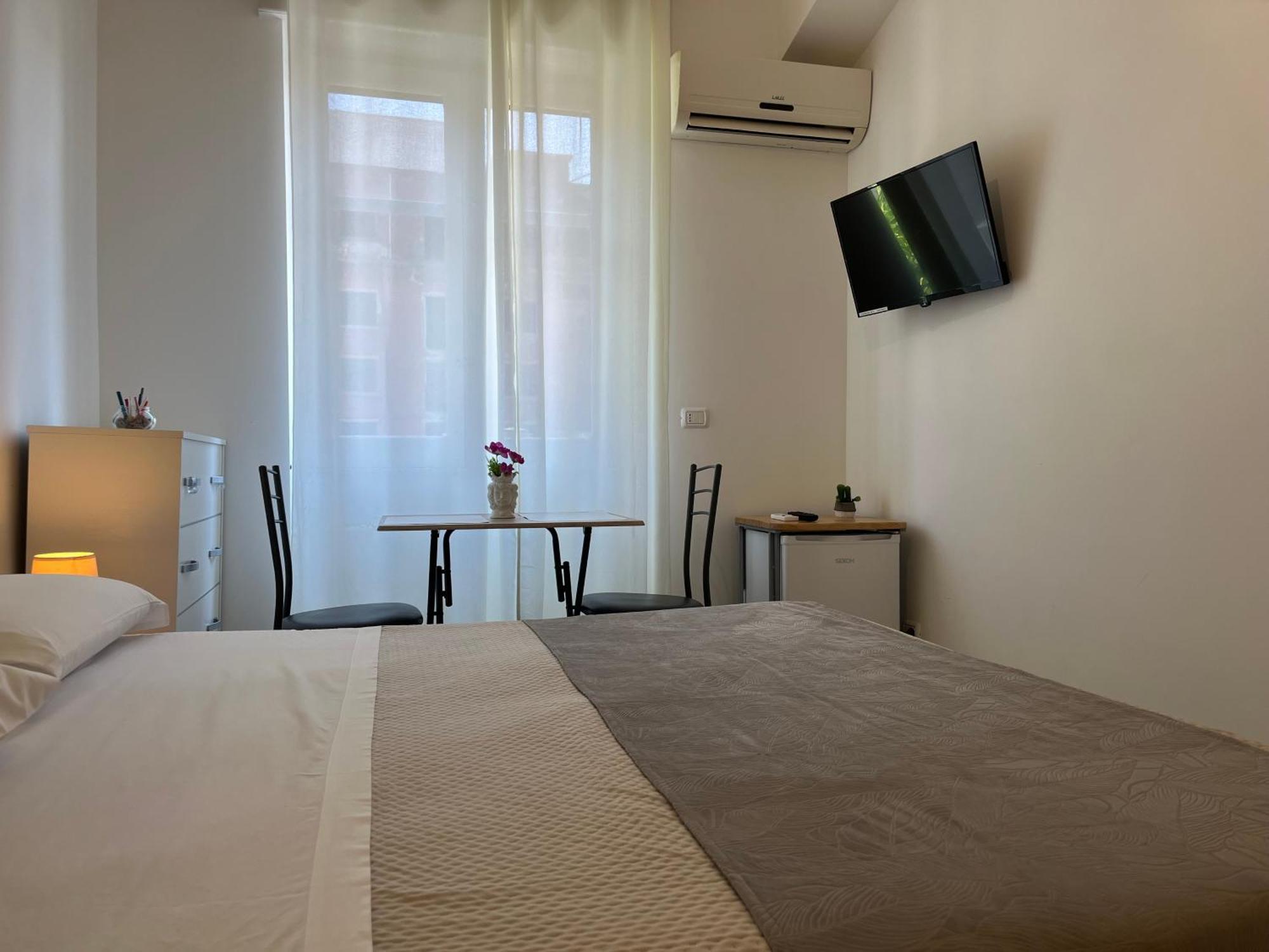 B&B Vento Aureo Rooms Milazzo Bagian luar foto