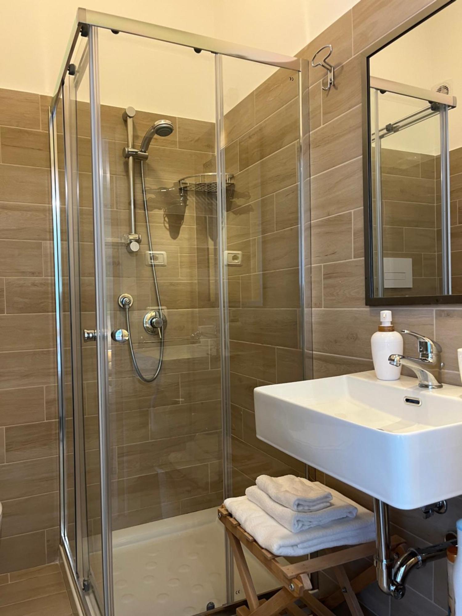 B&B Vento Aureo Rooms Milazzo Bagian luar foto